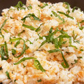 MizuhoBank's cooksnap of when they made すぐできる！簡単ズボラ鮭と大葉のおすし.