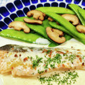 在宅勤務のおじさん's cooksnap of when they made 簡単！きぬさやと椎茸のバター醤油炒め.