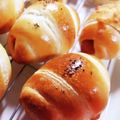 MIZU14's cooksnap of when they made ウィンナーロールパン（HB使用）.