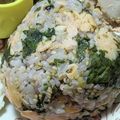 ゆけり３兄弟's cooksnap of when they made 大葉としゃけの♪簡単♪おにぎり.