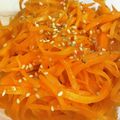 __おもち's cooksnap of when they made 簡単！　にんじんナムル.