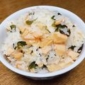 vabochan's cooksnap of when they made 簡単すぎる！！炊き込み☆鮭わかめごはん.