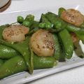 fu♪♪'s cooksnap of when they made 海老とスナップえんどうの塩だれ炒め.