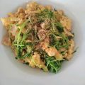 肉汁多めで。's cooksnap of when they made レンジで簡単！豆苗とベーコンの玉子炒め.