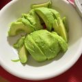 フジぽん's cooksnap of when they made 簡単☆アボカドが黒くならない色止めの裏技.