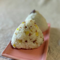 かっちゃん杉's cooksnap of when they made ザ和✨ちりめん山椒と沢庵のおにぎり.