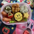 カズこ's cooksnap of when they made 星のカービィ　キャラ弁（３キャラ）.