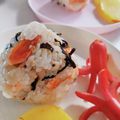 ちょちょこ✫'s cooksnap of when they made 塩昆布と鮭のおにぎり.