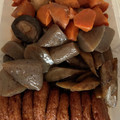 Yokchina's cooksnap of when they made 筑前煮（お煮しめ）.
