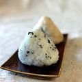 かっちゃん杉's cooksnap of when they made ごましおわかめおにぎり.