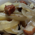 あゆたっくん's cooksnap of when they made じゃがいもと玉ねぎと練り物の煮物.