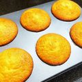 チャレンジャ's cooksnap of when they made 簡単！桃マフィン(カップケーキ).