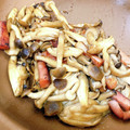 ちび☆あず's cooksnap of when they made きのこバター炒め.