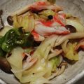 ヨシヨッシー's cooksnap of when they made カニかまとしめじのキャベツ炒め.