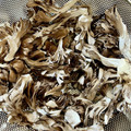 azbjbn's cooksnap of when they made 舞茸の冷凍保存　干し舞茸　2種.