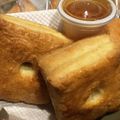 ぐーぐーまるわんQQ's cooksnap of when they made 簡単！ KFC風 ビスケット.