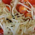 あゆたっくん's cooksnap of when they made 角切りトマトがポイント！もやしサラダ.