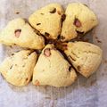 クックK0EAD7☆'s cooksnap of when they made 材料２つ！ＨＭで簡単本格スコーン.