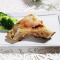 ♪としクック♪'s cooksnap of when they made 【基本】ブリのカマ焼き(塩焼き).