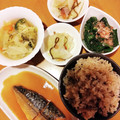 yunapi☆'s cooksnap of when they made 大根と梅干と塩昆布の簡単即席漬.