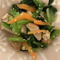 風民tomomi's cooksnap of when they made こどもも大好き♪小松菜とむし鶏のごまあえ.