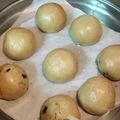 アトリ６８'s cooksnap of when they made 混ぜて蒸すだけ♪利休饅頭/黒糖饅頭.