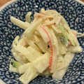もか75's cooksnap of when they made 大根とカニカマと胡瓜の和風シーザー風和え.