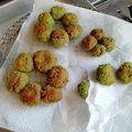 クックJCQJ6G☆'s cooksnap of when they made 抹茶のもちもちドーナツ.