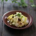 まろんかふぇ's cooksnap of when they made 白菜と林檎のサラダ❀胡桃&レーズン入り.