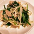 クックCKWZHQ☆'s cooksnap of when they made 簡単中華・豚肉ニラモヤシのソース炒め.