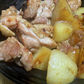 黒薔薇ゆみたん's cooksnap of when they made 簡単！鶏ももとじゃがいもの照り焼き.