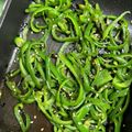 たべたべこ's cooksnap of when they made 本当に無限ピーマン.