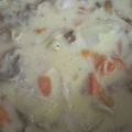 MIKATCH4's cooksnap of when they made 新玉ねぎ新じゃがいものワンパンシチュー.