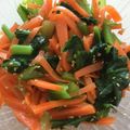 さおりん@料理特訓中's cooksnap of when they made 小松菜と人参とキャベツのナムル♪生姜入り.