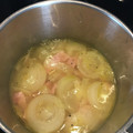 Ruriluru's cooksnap of when they made 丸ごと玉ねぎスープ.