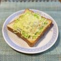 yesmama's cooksnap of when they made しらすとキャベツのチーズトースト.
