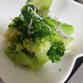 秀狼1011's cooksnap of when they made 香ばしいしらすとほうれん草の和え物♪.