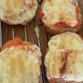 Yokchina's cooksnap of when they made 簡単♪生トマトのチーズトースト.