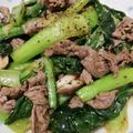 クックHBQ370☆'s cooksnap of when they made 牛肉とほうれん草のピリ辛丼.