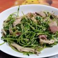 となかいとなこ's cooksnap of when they made 豆苗とベーコンのパルメザン炒め.