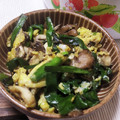 おにもつちゃん's cooksnap of when they made あと一品！舞茸とニラの卵とじ.