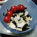 えりきゃんでぃ's cooksnap of when they made 長芋とわかめのサラダ.