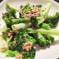 昼はネコ's cooksnap of when they made ブロッコリーとツナの柚子胡椒サラダ♪♪.