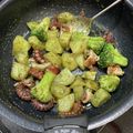 ☆★あーこ★☆'s cooksnap of when they made タコとじゃがいものバジルソース炒め.