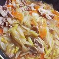 ゆゆっちゃ's cooksnap of when they made 白菜春雨豚オイスター炒め.
