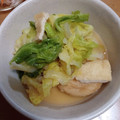 ラブさかなっこ's cooksnap of when they made きゃべつと油揚げの煮物.