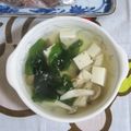 mmameco's cooksnap of when they made きのことわかめの中華スープ.