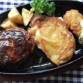 花時計咲いた's cooksnap of when they made 鉄板ハンバーグ★めちゃ旨ガーリックソース.