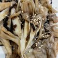 somedayママ's cooksnap of when they made レンジで3分簡単副菜！舞茸こんぶ☆.