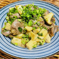 料理男子部🍻's cooksnap of when they made 砂肝とエリンギのピリ辛炒め.